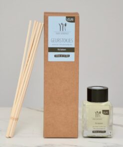 Yours Naturally 50ml Geurstokjes fris katoen